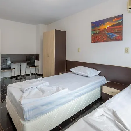 за гости пиротска 39 Burgas Stad